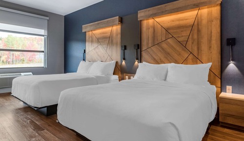 Standard Room, 2 Queen Beds, Non Smoking