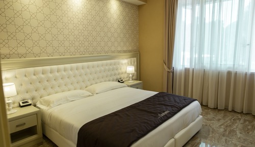 Double Room, Balcony