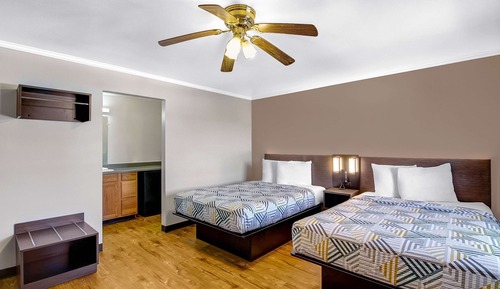 Deluxe Room, 2 Double Beds, Non Smoking, Refrigerator & Microwave