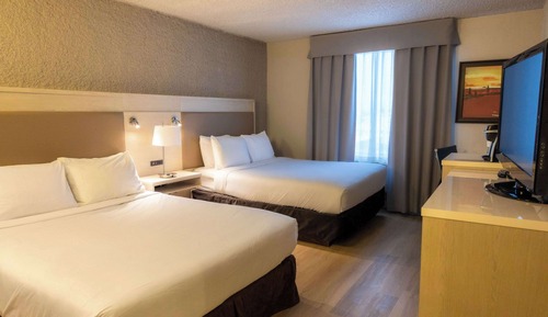 Room, 2 Queen Beds, Non Smoking
