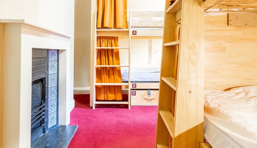 Shared Dormitory, Women only, Ensuite (1 Bed in 12 Bed Dorm)