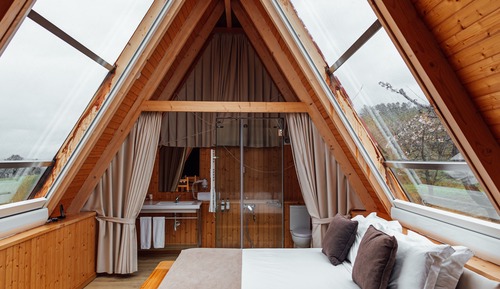 Signature Cabin