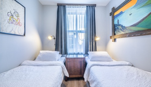 Single Room with Hot Tub and Sauna Access
