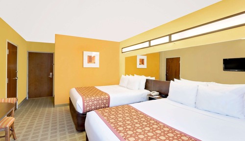 Standard Room, 2 Queen Beds