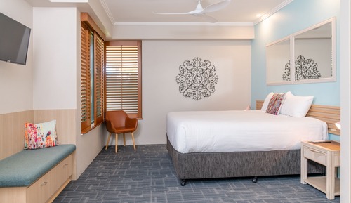 King Spa Suite