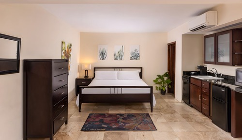 Caribe Tropical Garden Suite