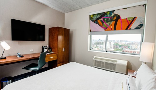 Room, 1 King Bed (Hearing Accessible)