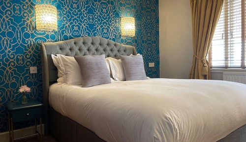 Standard Double Room (Ard  2 course dinner Included)