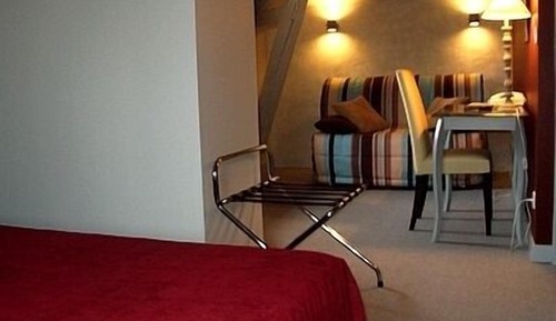 Room Suite 