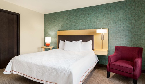 Suite, 1 King Bed, Non Smoking