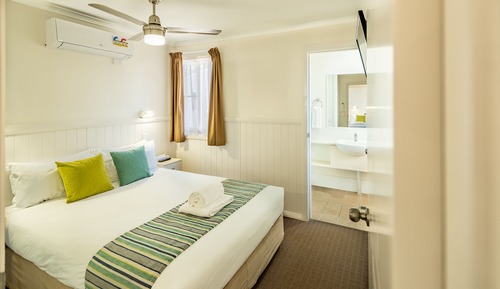 Beachside Family Suite (3BR)