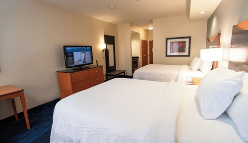 Room, 2 Queen Beds (Mobility/Hearing Accessible, Tub)