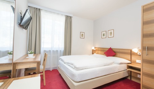 Economy Double Room