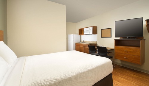 Suite, 1 Queen Bed, Accessible, Non Smoking