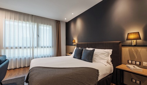 Junior Suite, 1 King Bed
