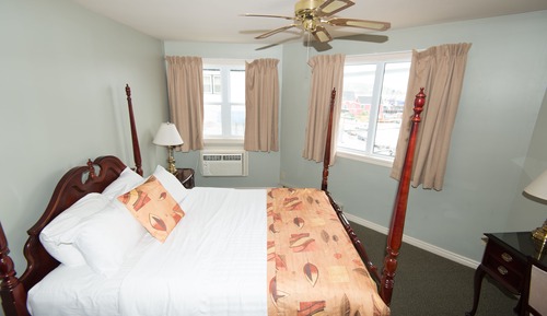 Room #3- Bluenose- Queen & pullout with ocean view