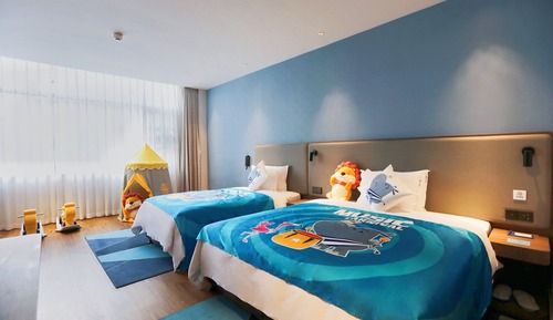 Standard Room, 1 King Bed (Extra Floor Space)