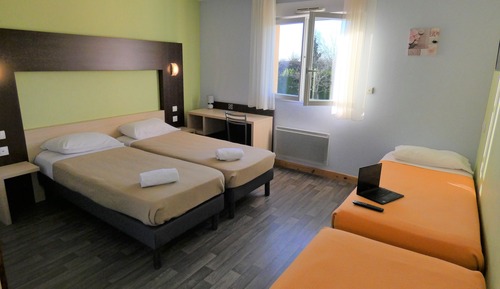 Classic Quadruple Room