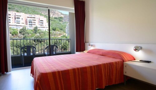 Double Room, Mountainside