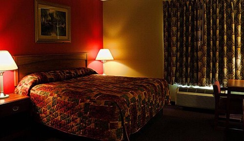 Standard Room, 1 King Bed, Smoking