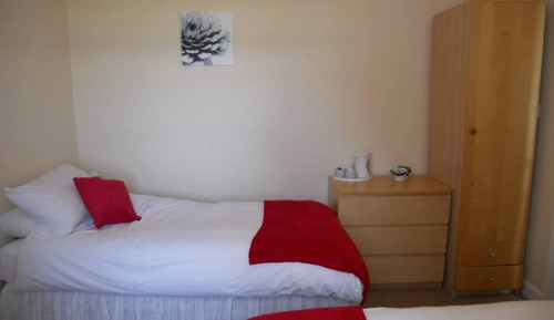 Twin Room, Private Bathroom