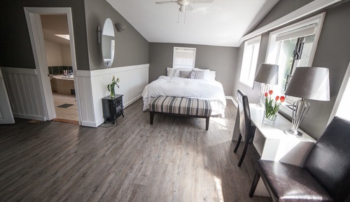 North Suite