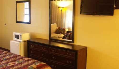 Room, 1 King Bed, Non Smoking