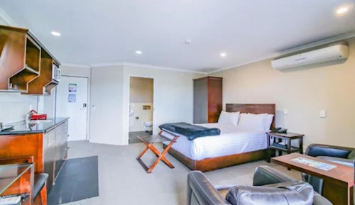 Executive Studio