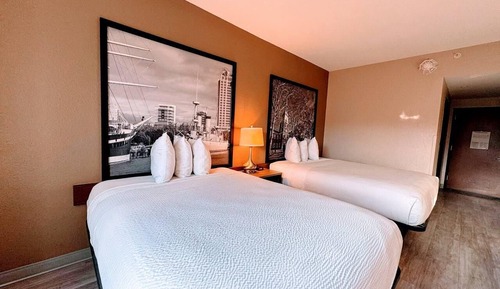 Standard Room, 2 Queen Beds, Accessible