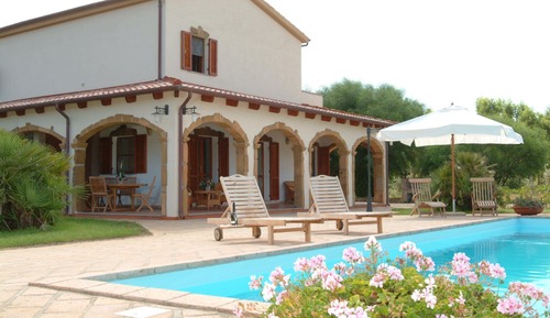 Grand Villa, 4 Bedrooms
