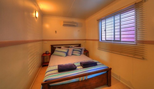 Family Villa, 1 Bedroom, Non Smoking, Kitchenette (Deluxe Cabin)