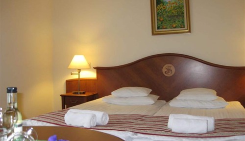 Standard Double or Twin Room