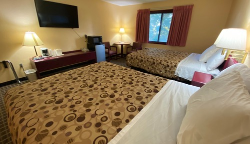 Room, 2 Queen Beds, Non Smoking