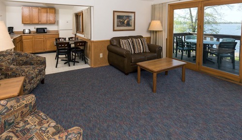3 Bedroom Lakeview Cabin