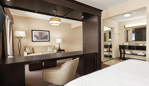 Studio Suite, 1 King Bed with Sofa bed