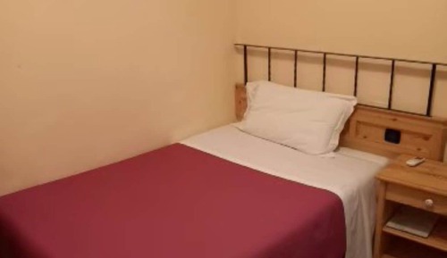 Classic Single Room