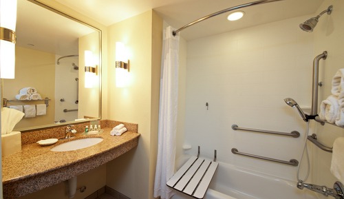 Standard Room, 2 Queen Beds, Accessible (Mobility, Accessible Tub)