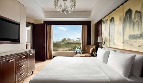 Executive Suite, 1 King Bed