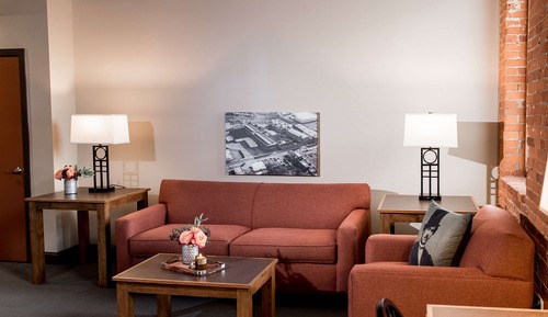 Suite, 1 King Bed
