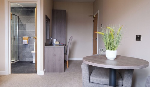 Double Room, 1 Double Bed