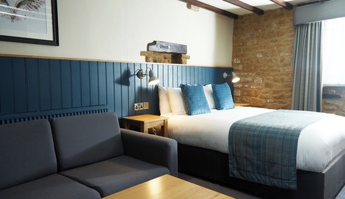 Classic Quadruple Room
