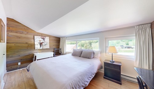 Premium Condo, 4 Bedrooms, Mountain View