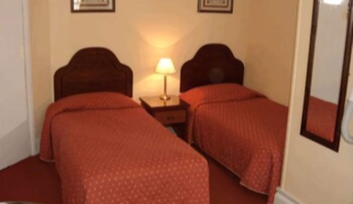 Classic Twin Room