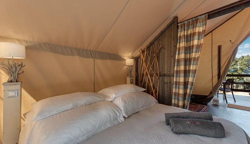 Premium Tent, Sea View (Safari)