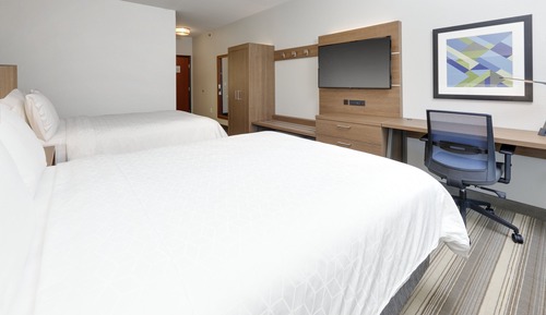 Standard Room, 2 Queen Beds, Accessible (Comms Accessible. Roll-In Shower)