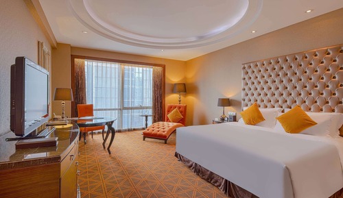 Room, 1 King Bed, Non Smoking (Commercial)