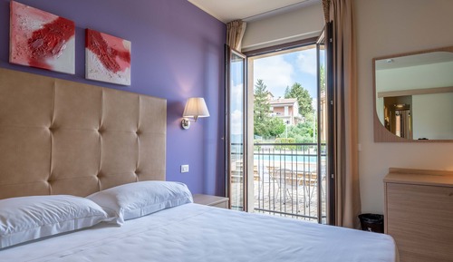 Comfort Room