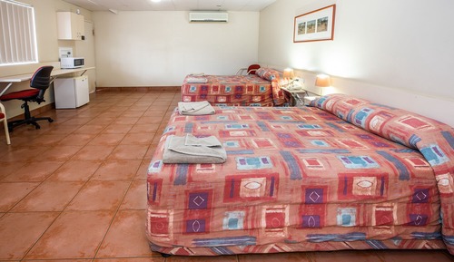 Deluxe Double or Twin Room, Disability Access