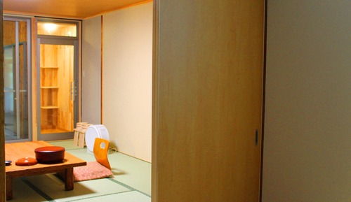 Room with Private Open-air Bath for 6 People