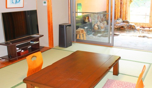 Room with Private Open-air Bath for 5 People